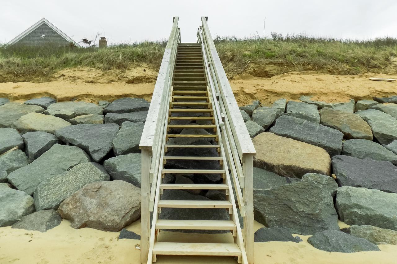 2 Bed 1 Bath Vacation Home In Eastham - thumb 20