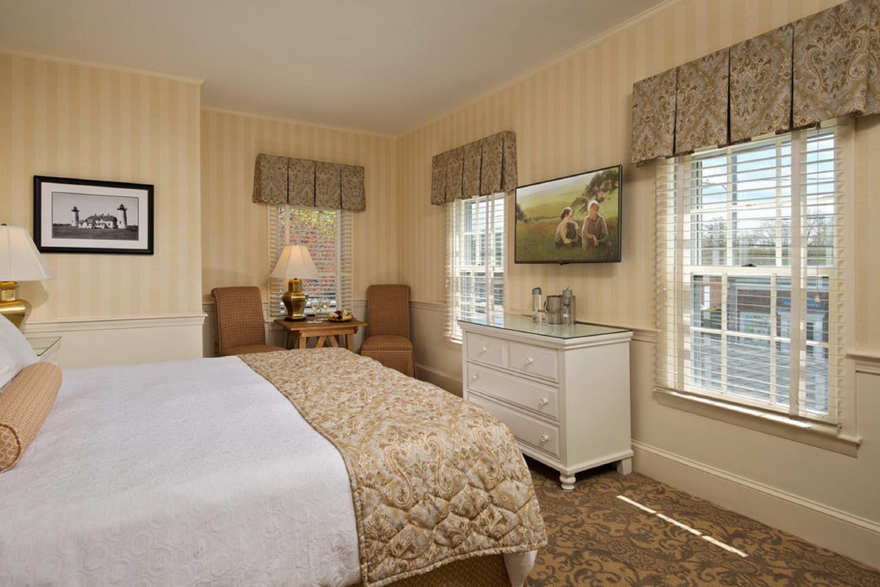 Chatham Wayside Inn - thumb 20