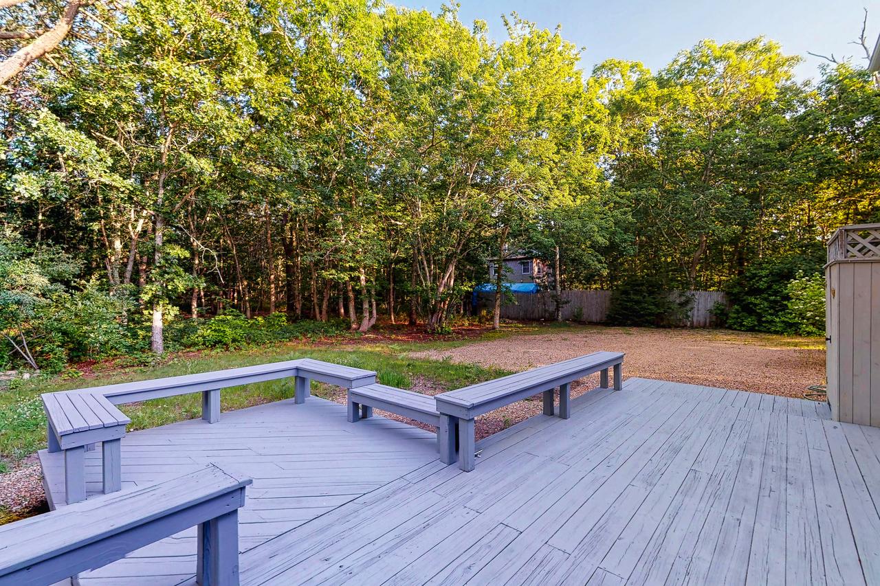 3 Bed 2 Bath Vacation Home In West Tisbury - thumb 12