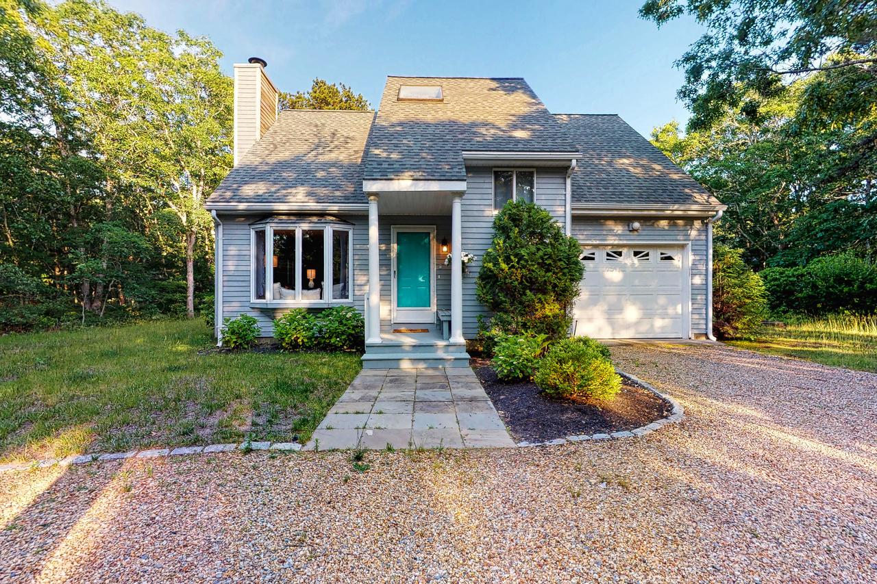 3 Bed 2 Bath Vacation Home In West Tisbury - thumb 23