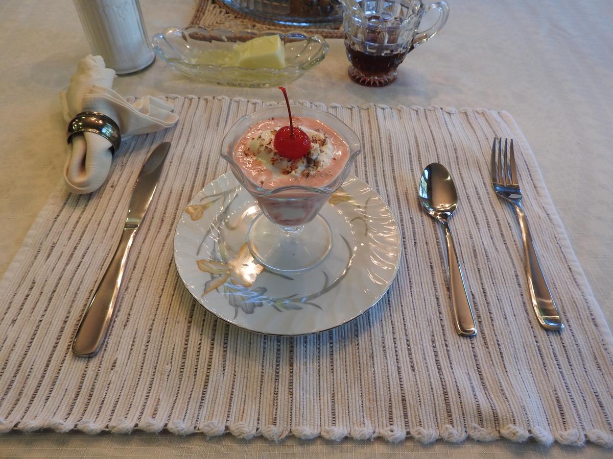 Chateau Du Lac Bed And Breakfast - thumb 4