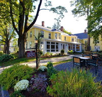 The Village Inn - Tourism Bookings