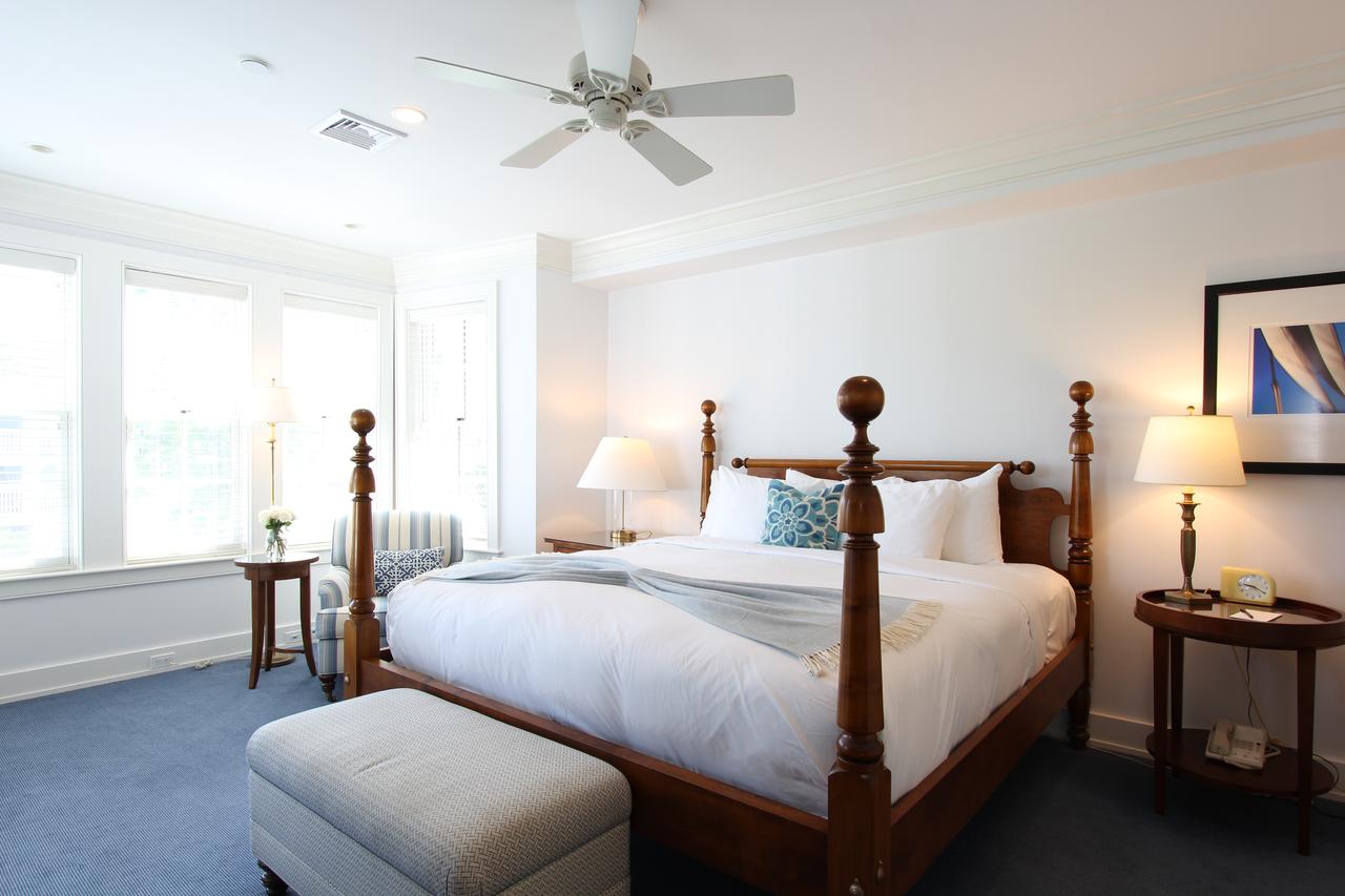 Harbor View Hotel - thumb 16