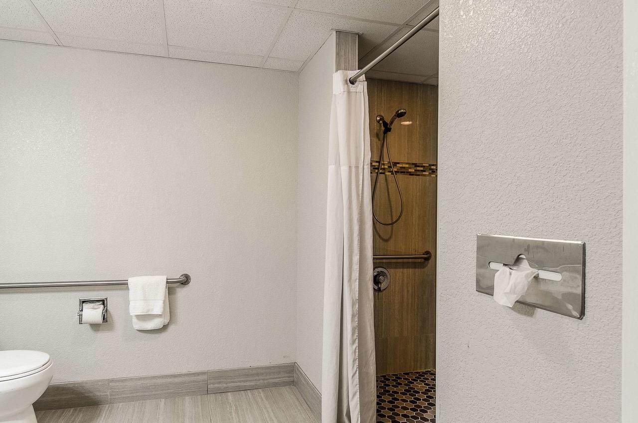 Quality Inn Middleboro-Plymouth - thumb 5