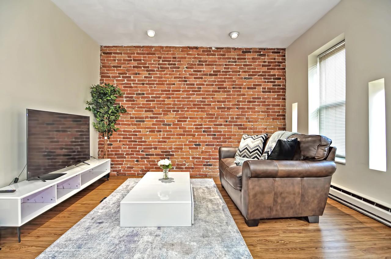 Back Bay Apartments By Barsala - thumb 0