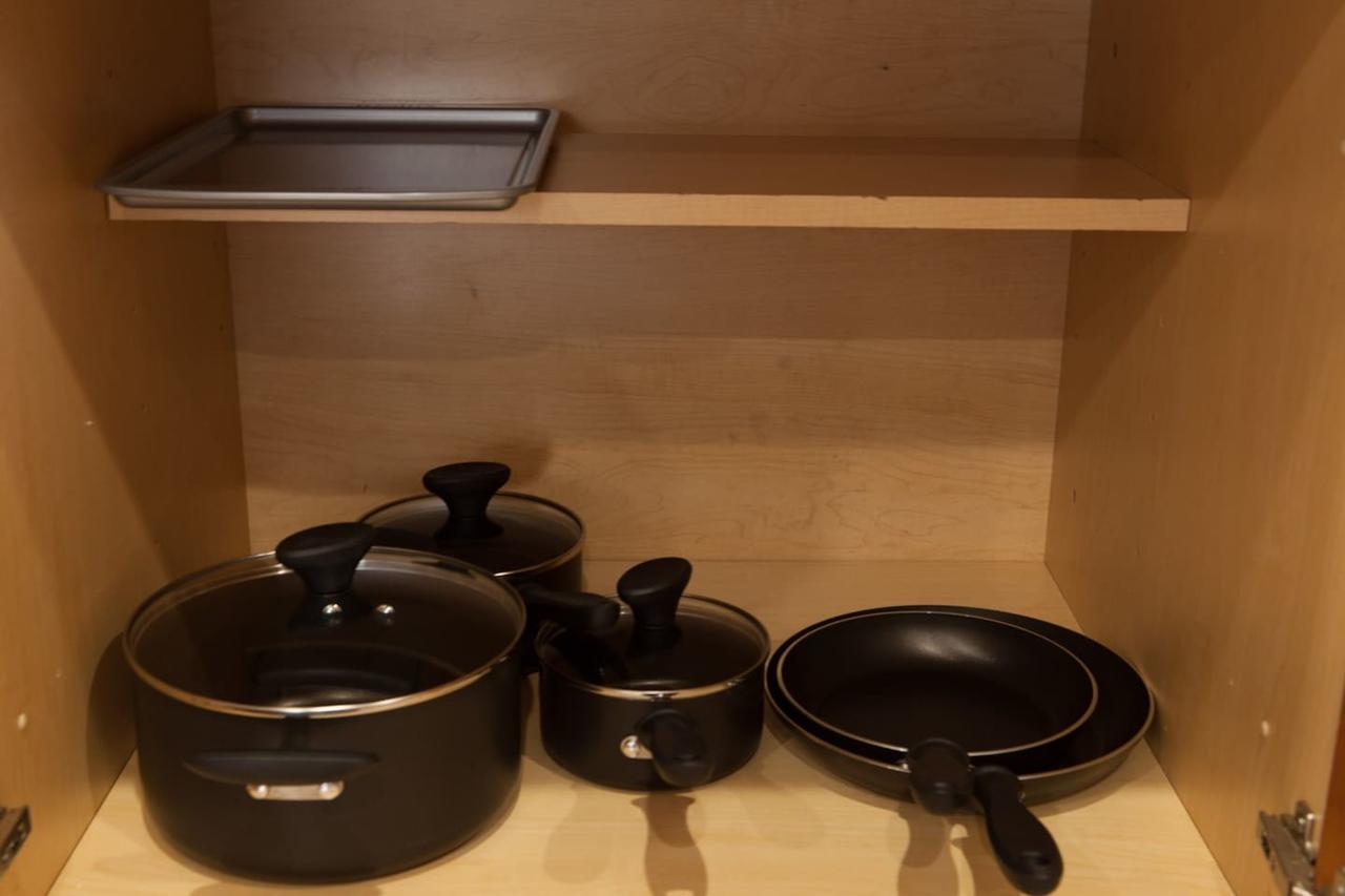 Family Friendly Minutes To Downtown, University & Hospital - thumb 13