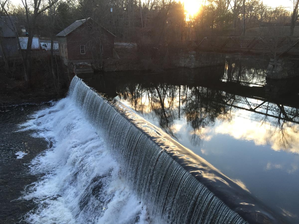 Old Mill Inn - thumb 5