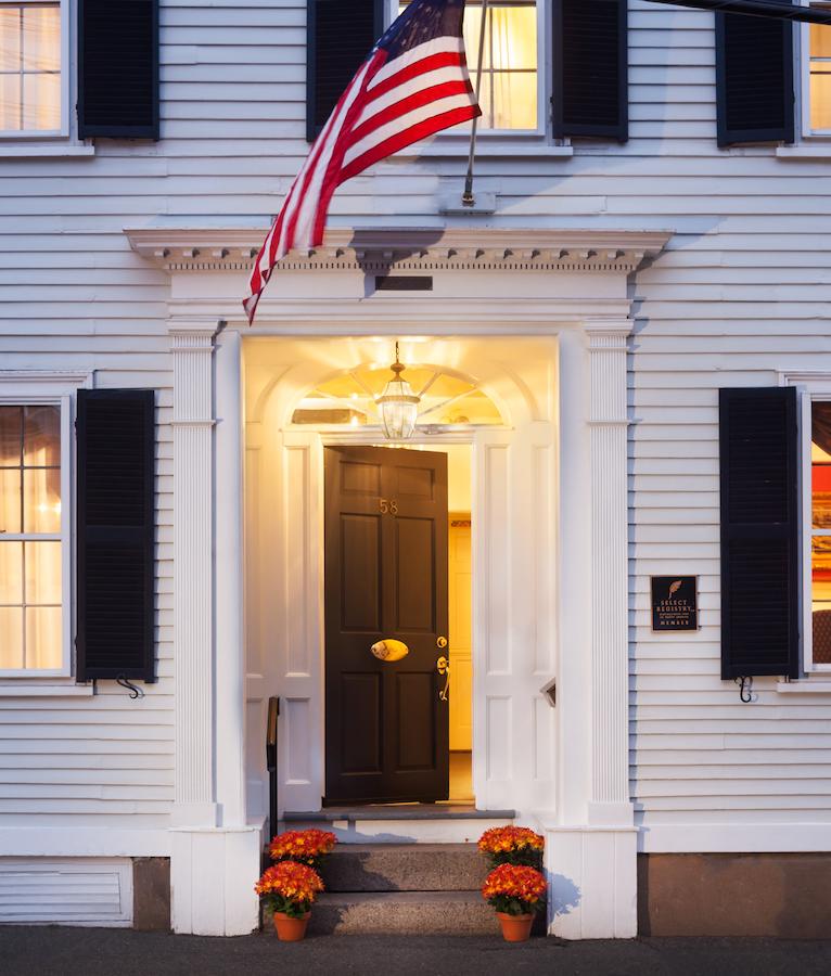 Harbor Light Inn - thumb 0