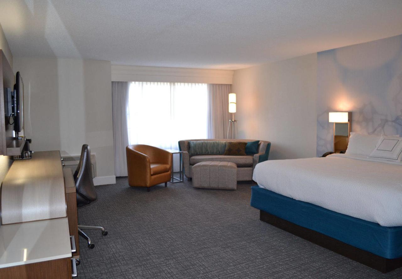 Courtyard Cape Cod Hyannis - thumb 6