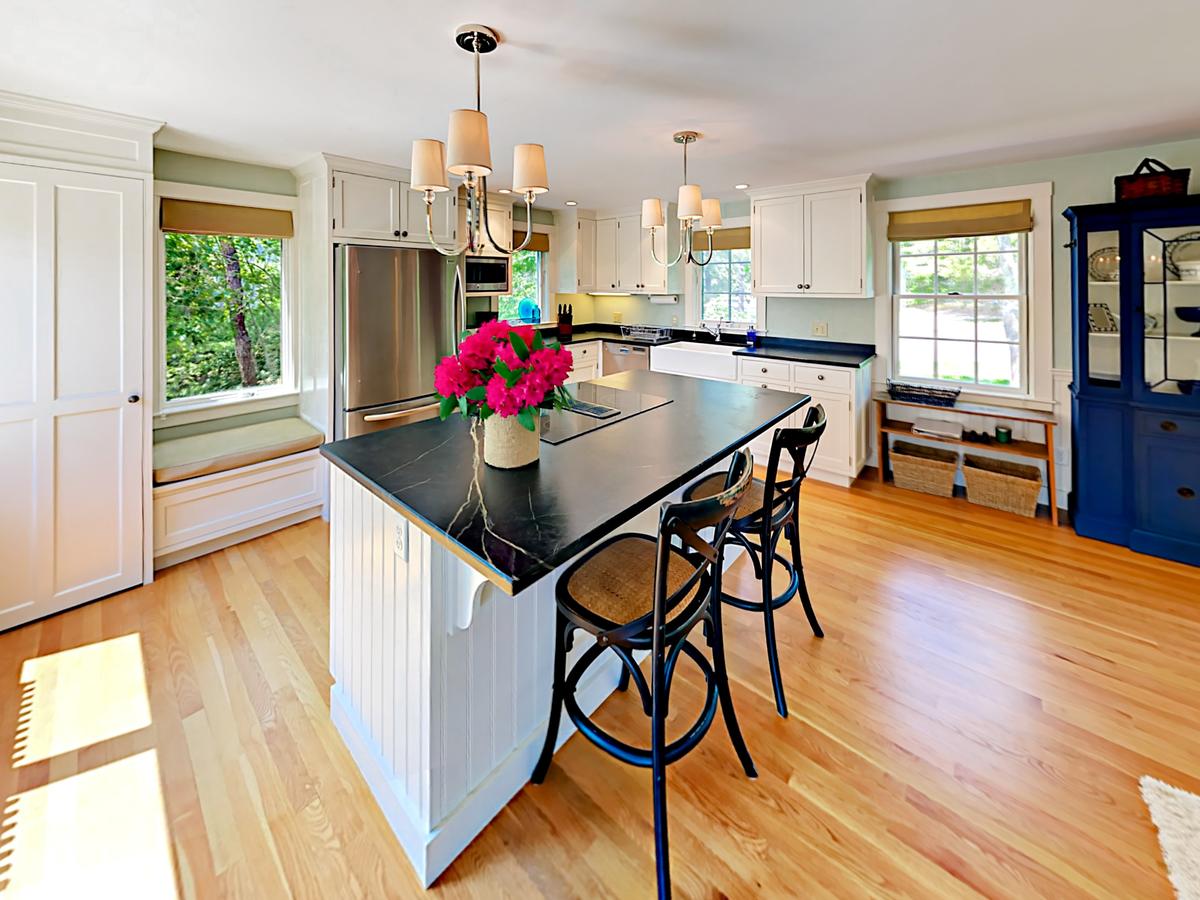 32 Crosby Lane Home - thumb 3