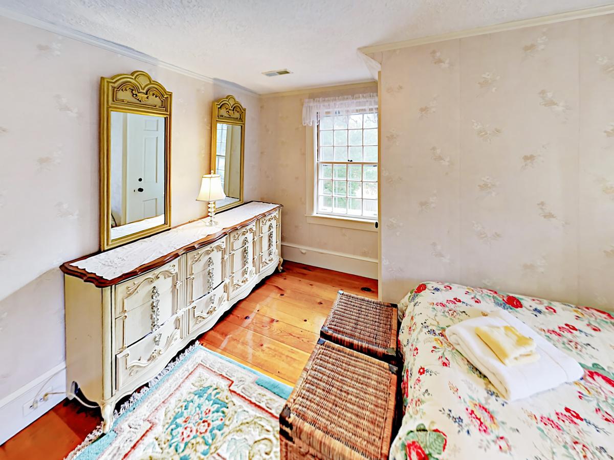 49 Brooks Rd Home - thumb 9