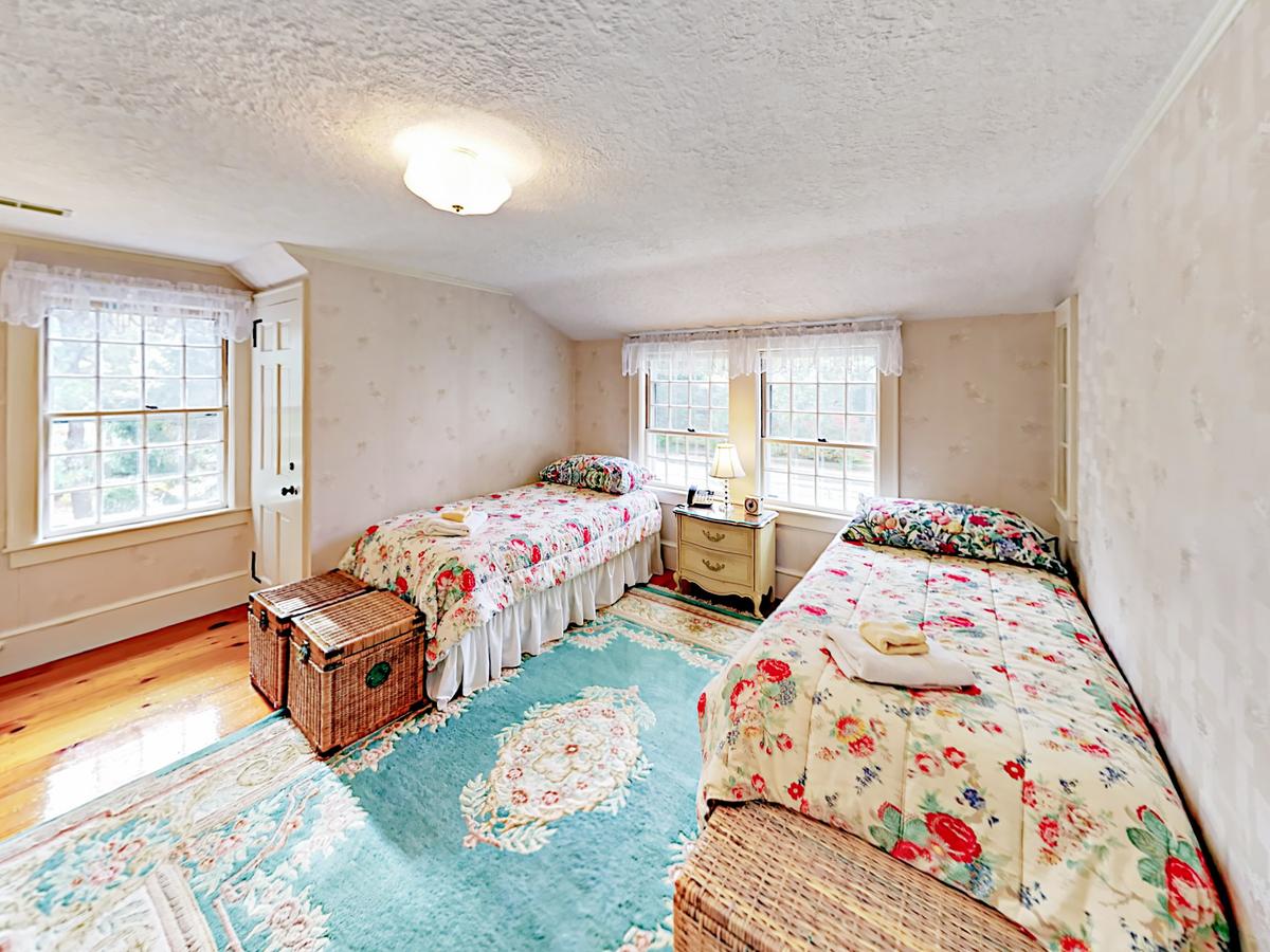 49 Brooks Rd Home - thumb 17