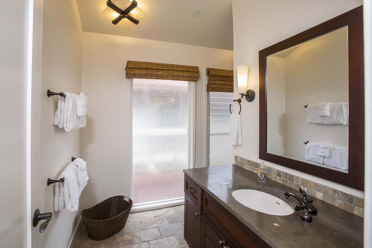Aina Nalu - Two Bedroom Condo - thumb 10