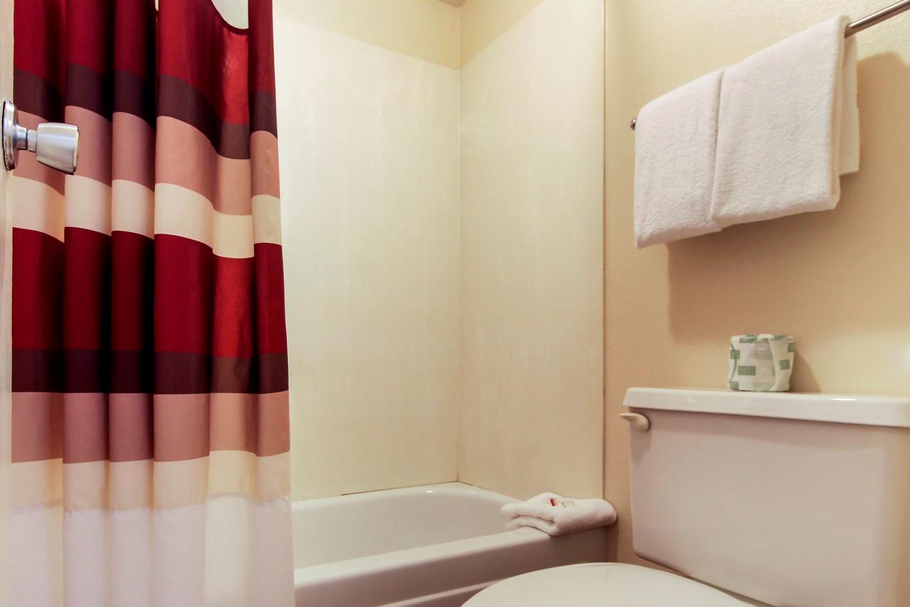 Red Roof Inn Detroit Troy - thumb 20