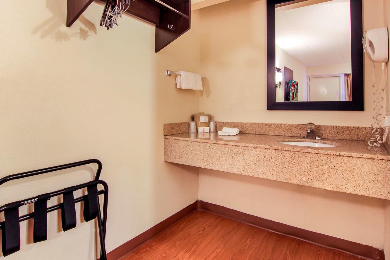 Red Roof Inn Detroit Troy - thumb 11