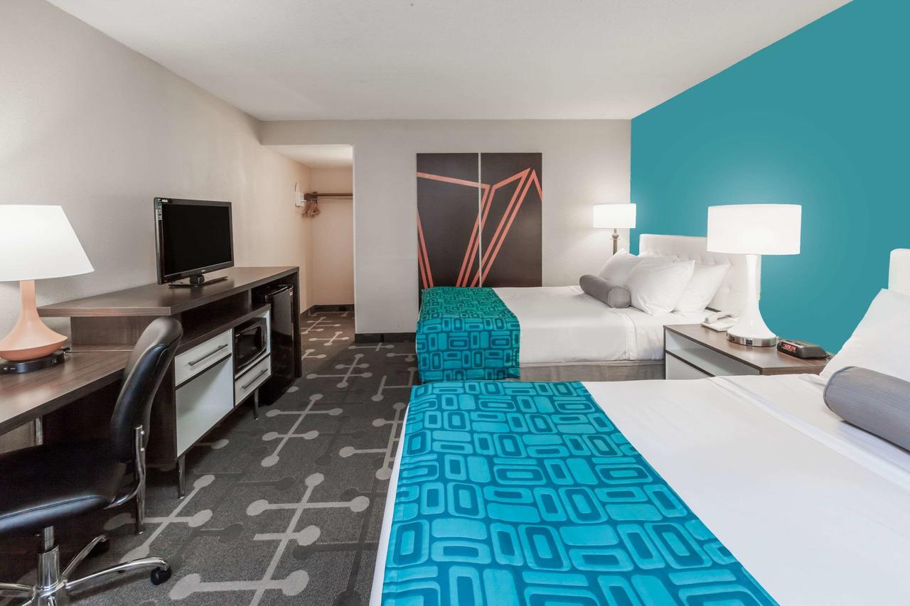 Howard Johnson By Wyndham Romulus Detroit Metro Airport - thumb 34