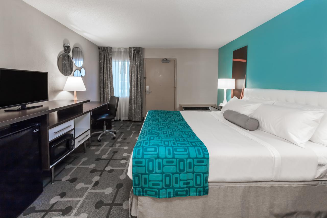 Howard Johnson By Wyndham Romulus Detroit Metro Airport - thumb 7