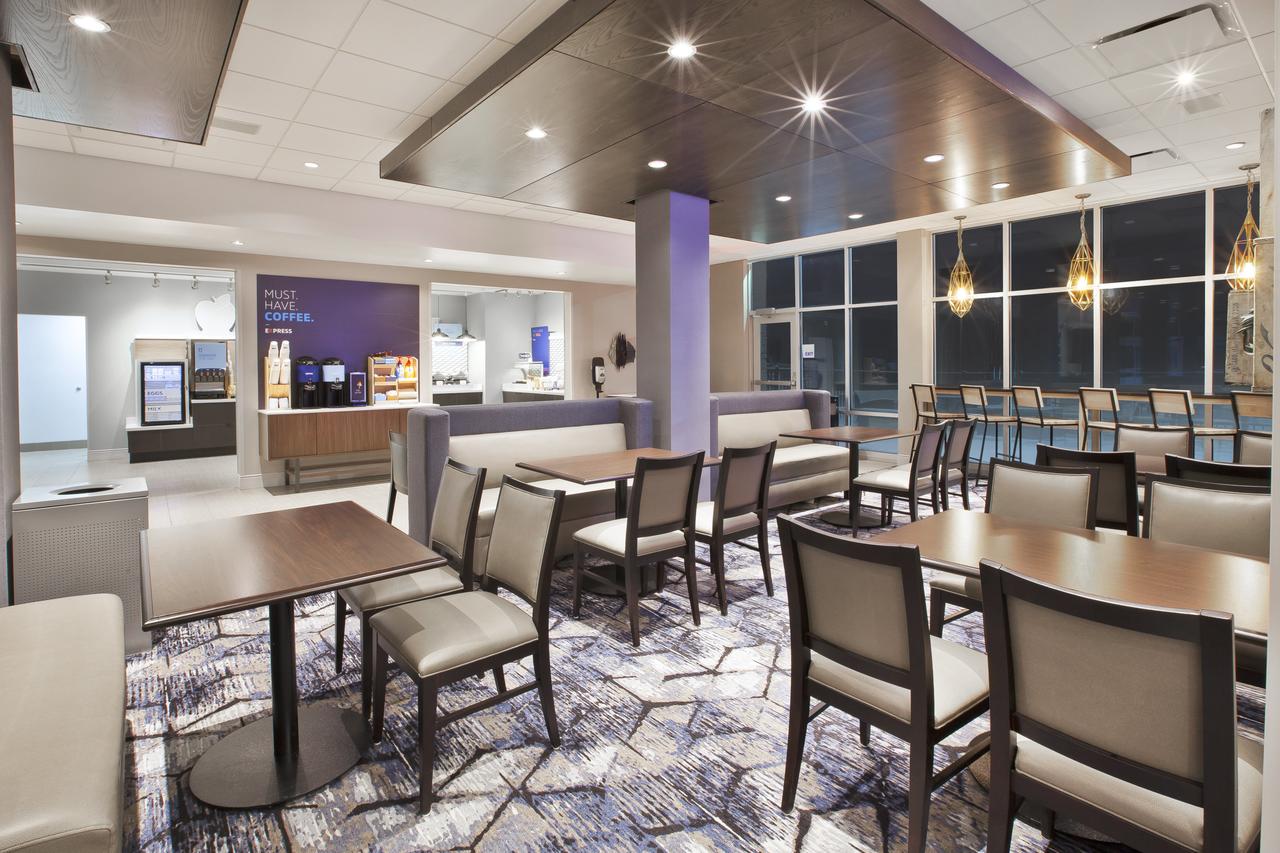 Holiday Inn Express & Suites - Okemos - University Area - thumb 16