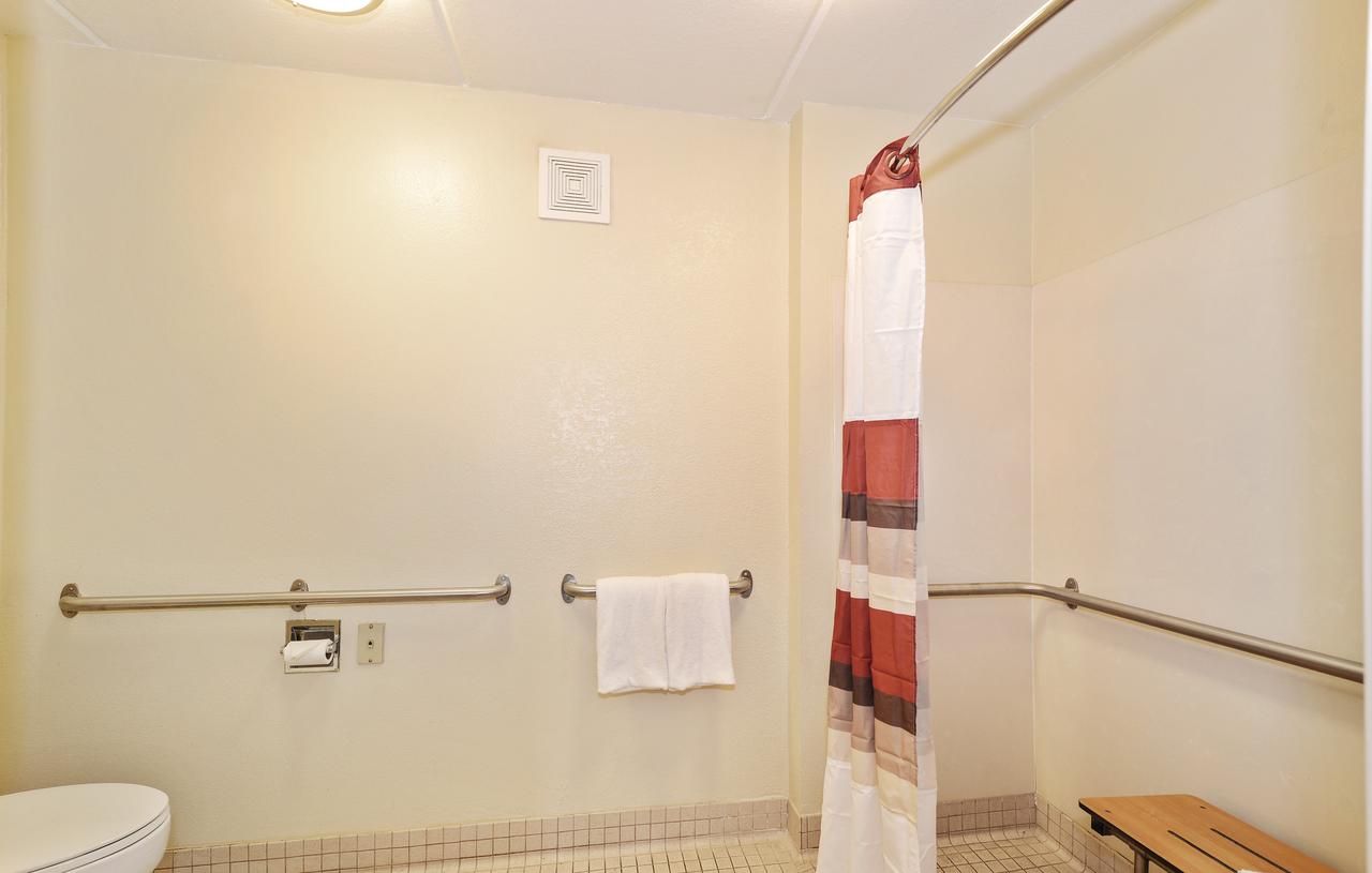 Red Roof Inn Detroit - Warren - thumb 23