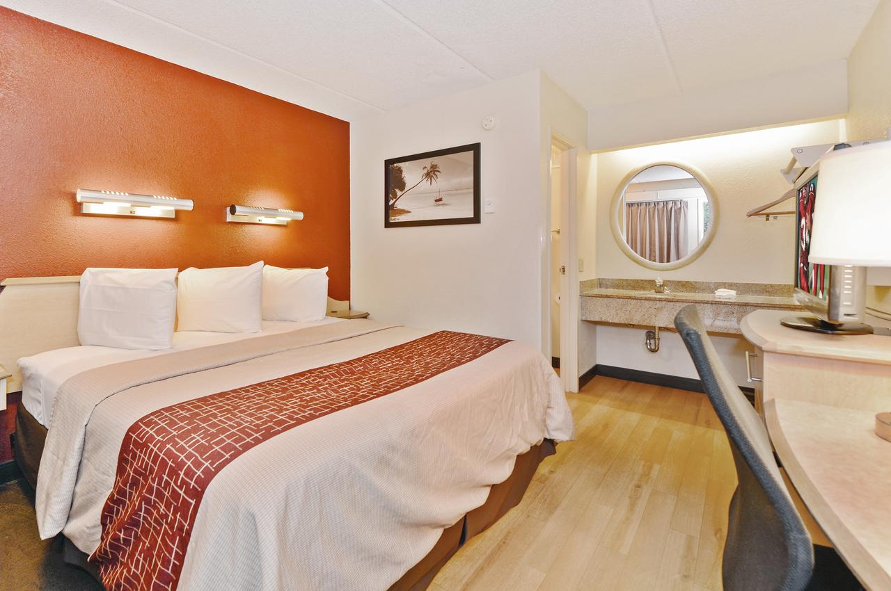 Red Roof Inn Detroit - Warren - thumb 9