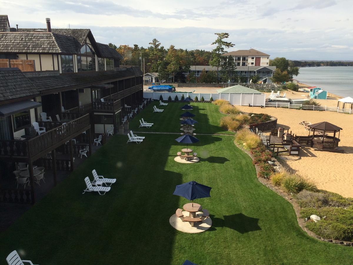 The Beach Haus - Traverse City - thumb 9