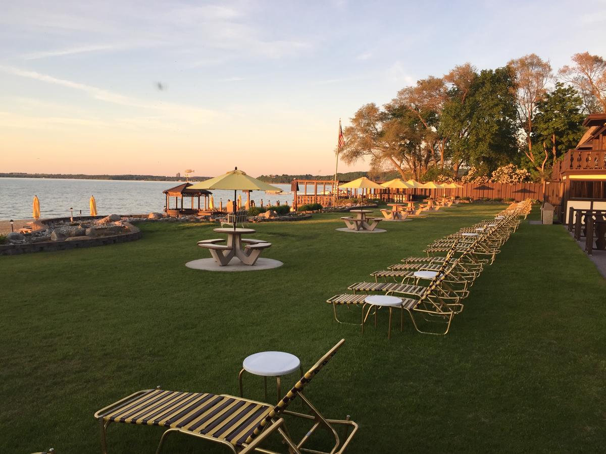 The Beach Haus - Traverse City - thumb 11