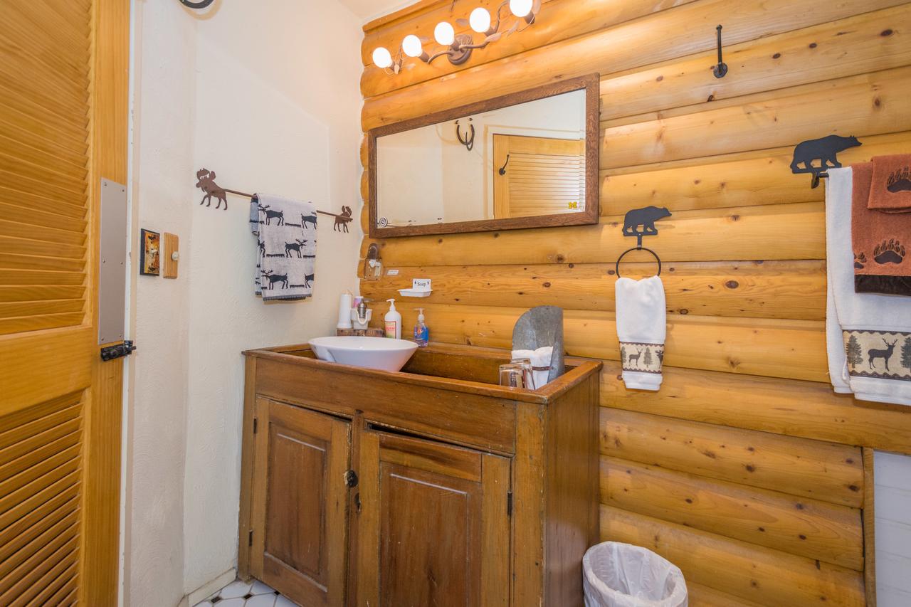 Ann Arbor Bed And Breakfast - thumb 24