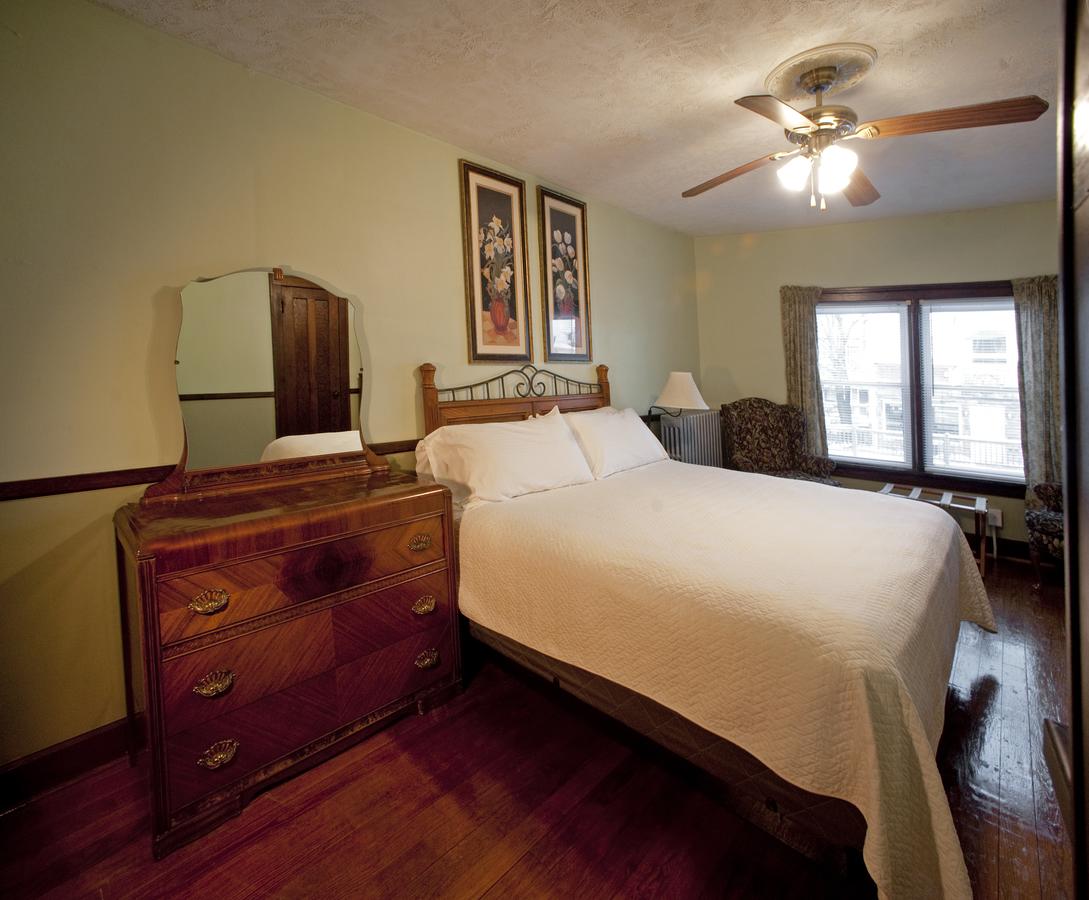 Historic Hotel Nichols - thumb 24