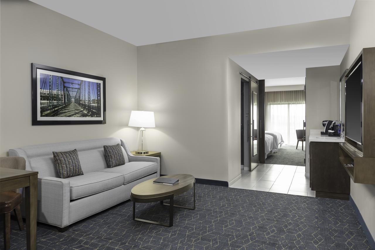 Embassy Suites By Hilton Grand Rapids Downtown - thumb 21