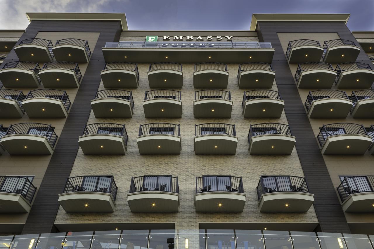 Embassy Suites By Hilton Grand Rapids Downtown - thumb 1