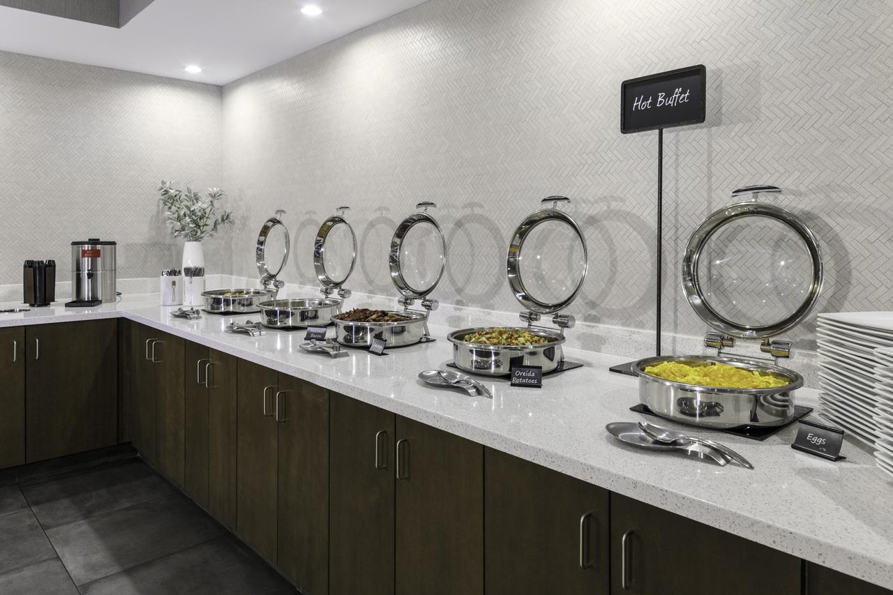 Embassy Suites By Hilton Grand Rapids Downtown - thumb 25