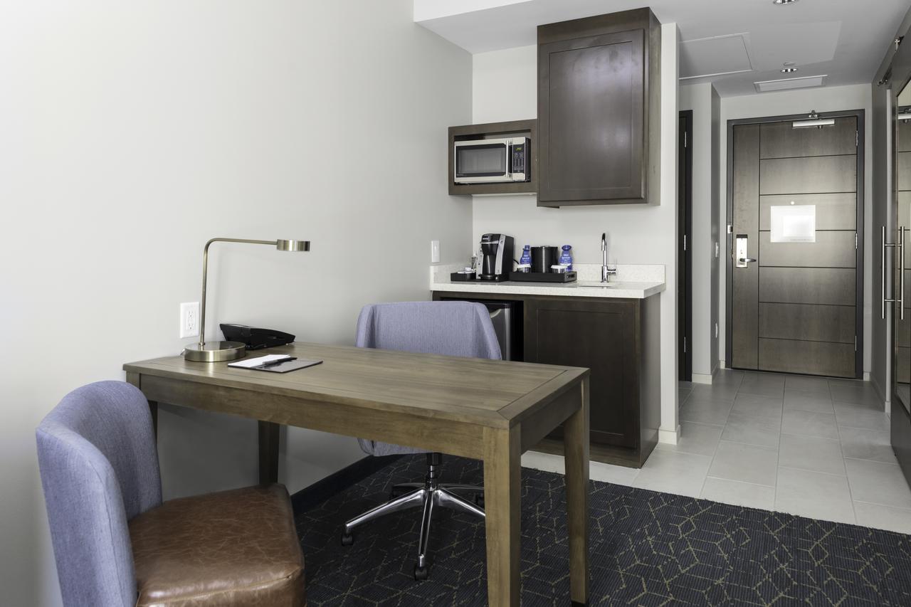 Embassy Suites By Hilton Grand Rapids Downtown - thumb 18