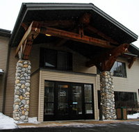 Beachfront Hotel Houghton Lake - Tourism Bookings