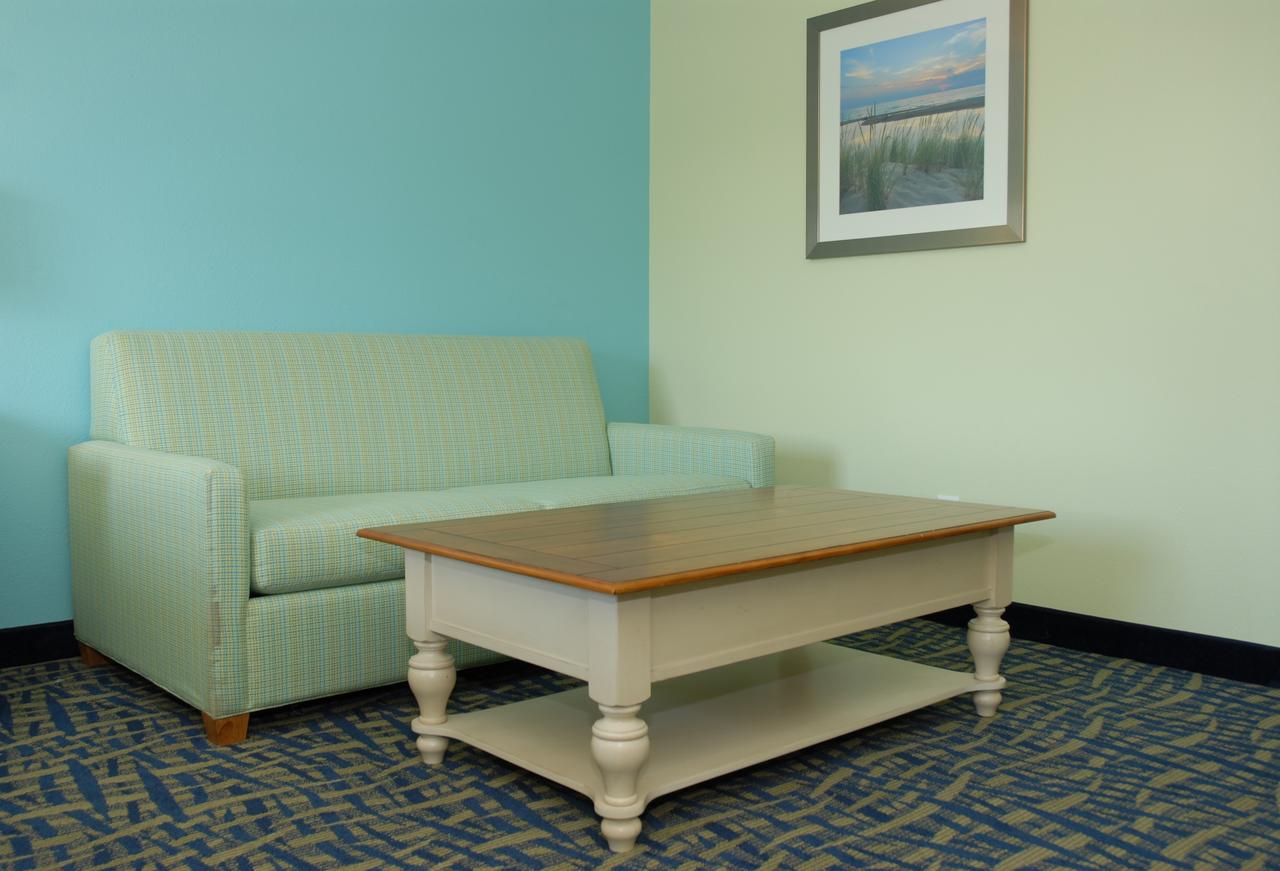 Sugar Beach Resort Hotel - thumb 39