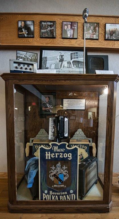 Marv Herzog Hotel - thumb 7