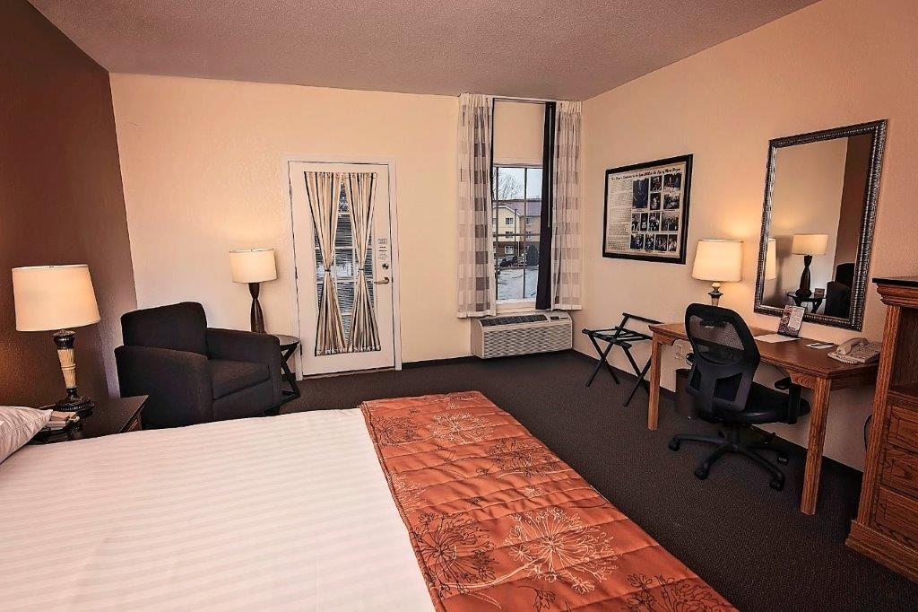 Marv Herzog Hotel - thumb 22