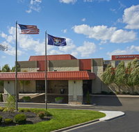 DoubleTree by Hilton Dearborn - USA Accommodation