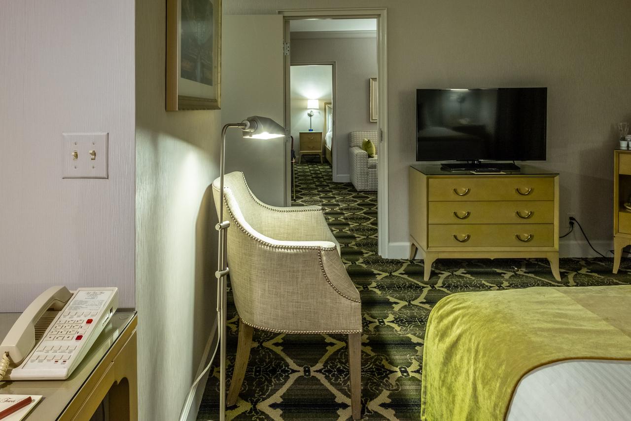 Bell Tower Hotel - thumb 24