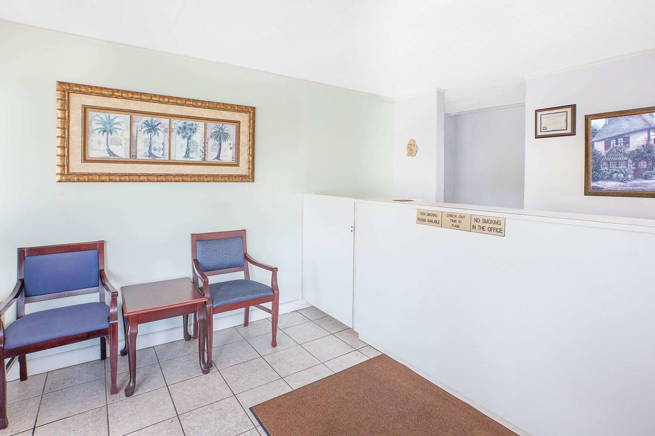 Knights Inn Kalamazoo - thumb 31