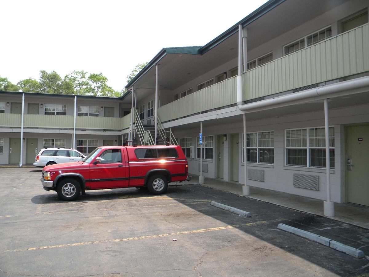 Knights Inn Kalamazoo - thumb 16