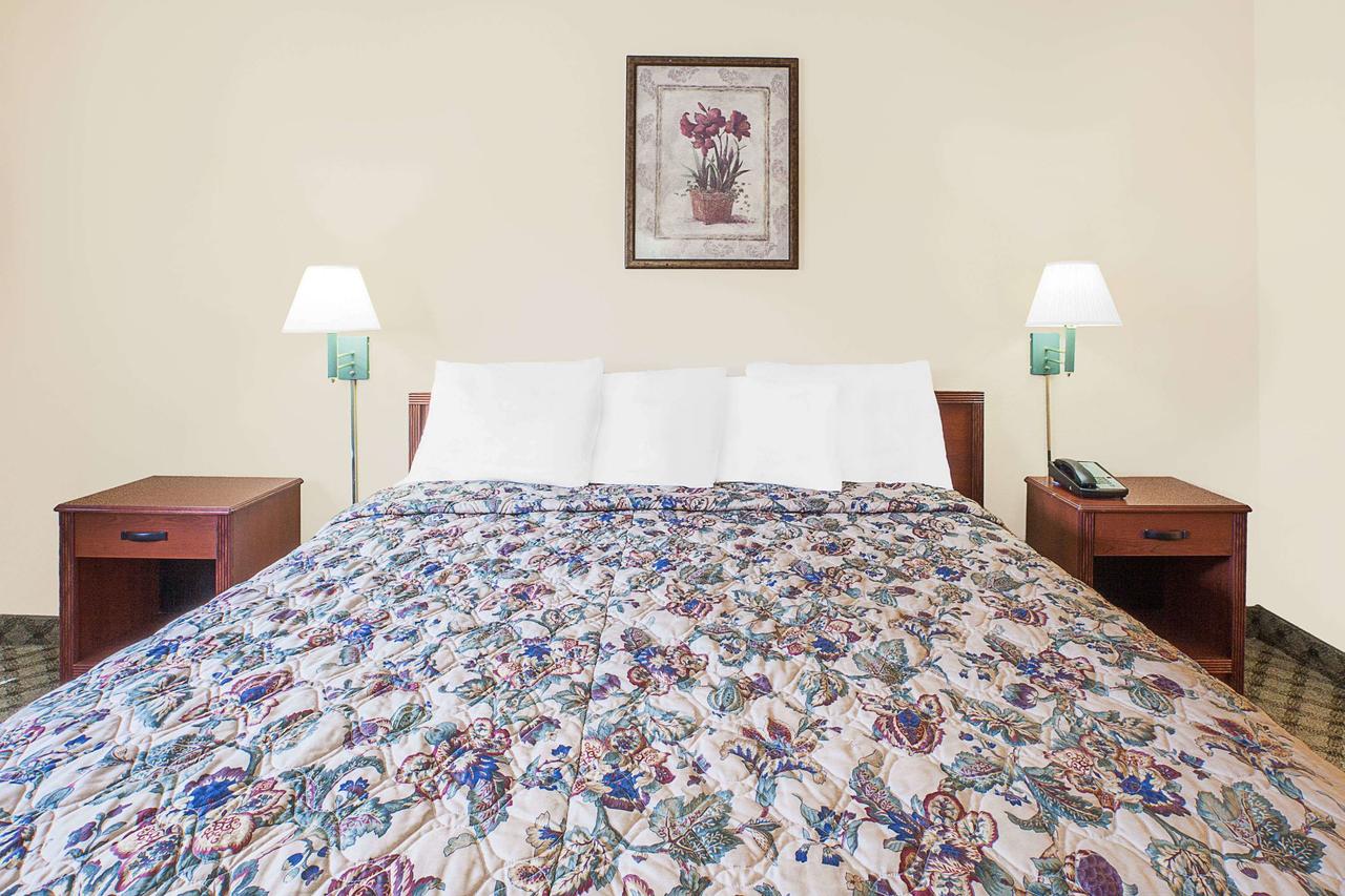 Knights Inn Kalamazoo - thumb 30