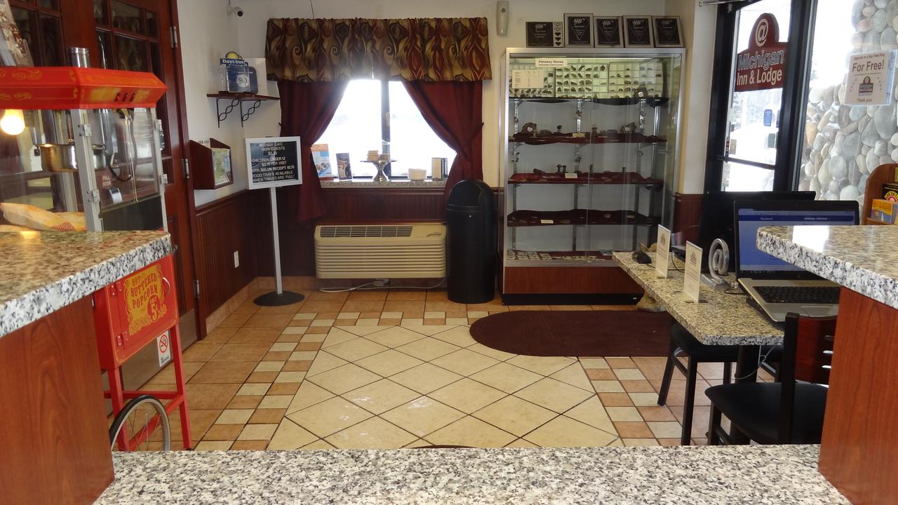 @ Michigan Inn & Lodge - thumb 37