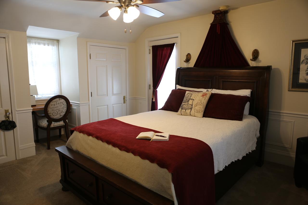 Martha's Vineyard B & B - thumb 23