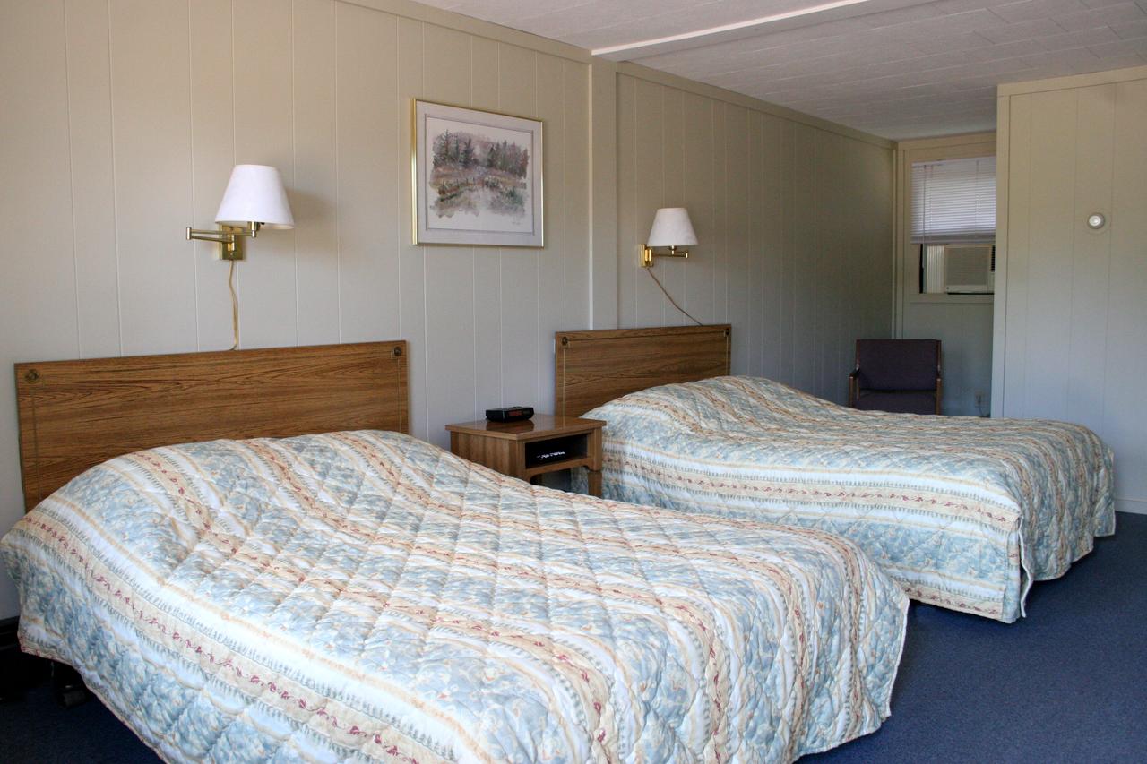 Bluffs Inn - thumb 8