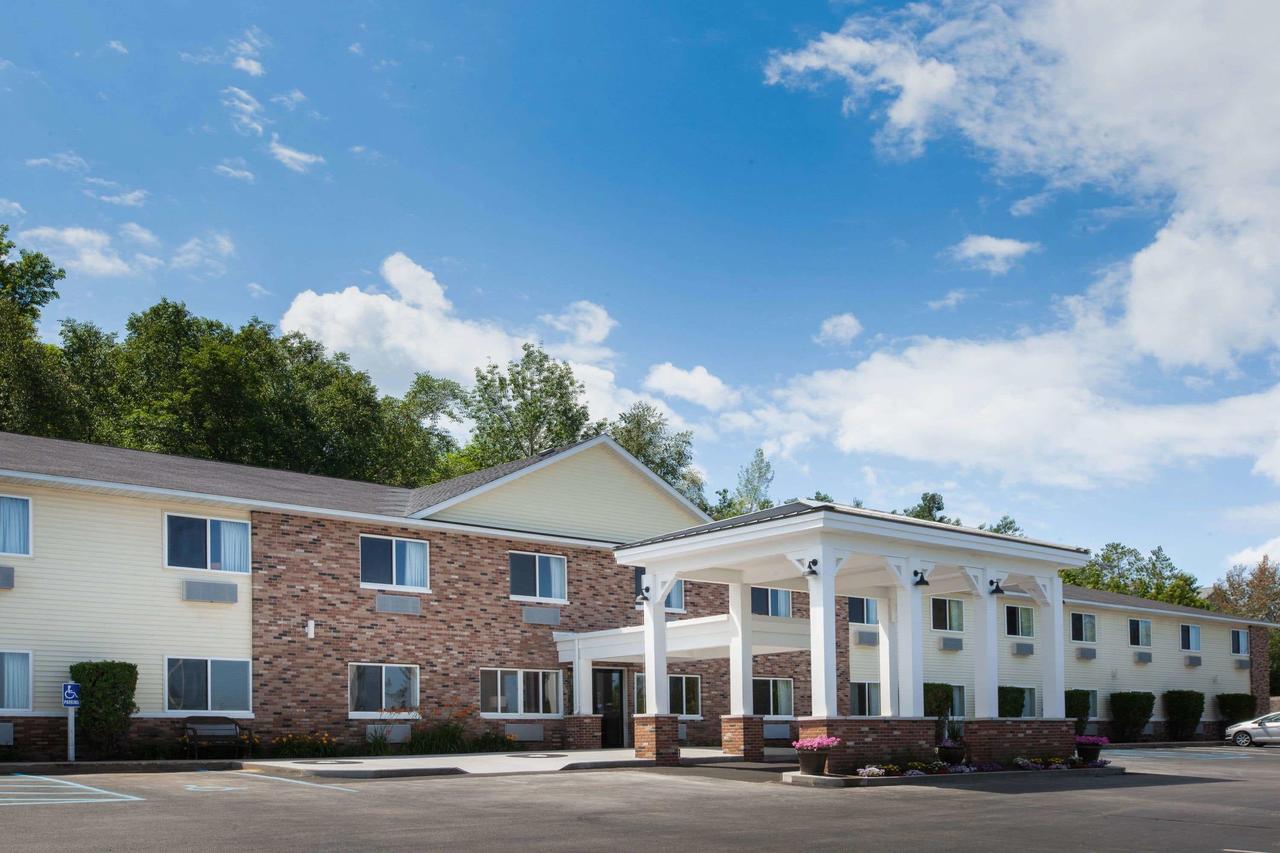AmericInn By Wyndham Petoskey - thumb 21