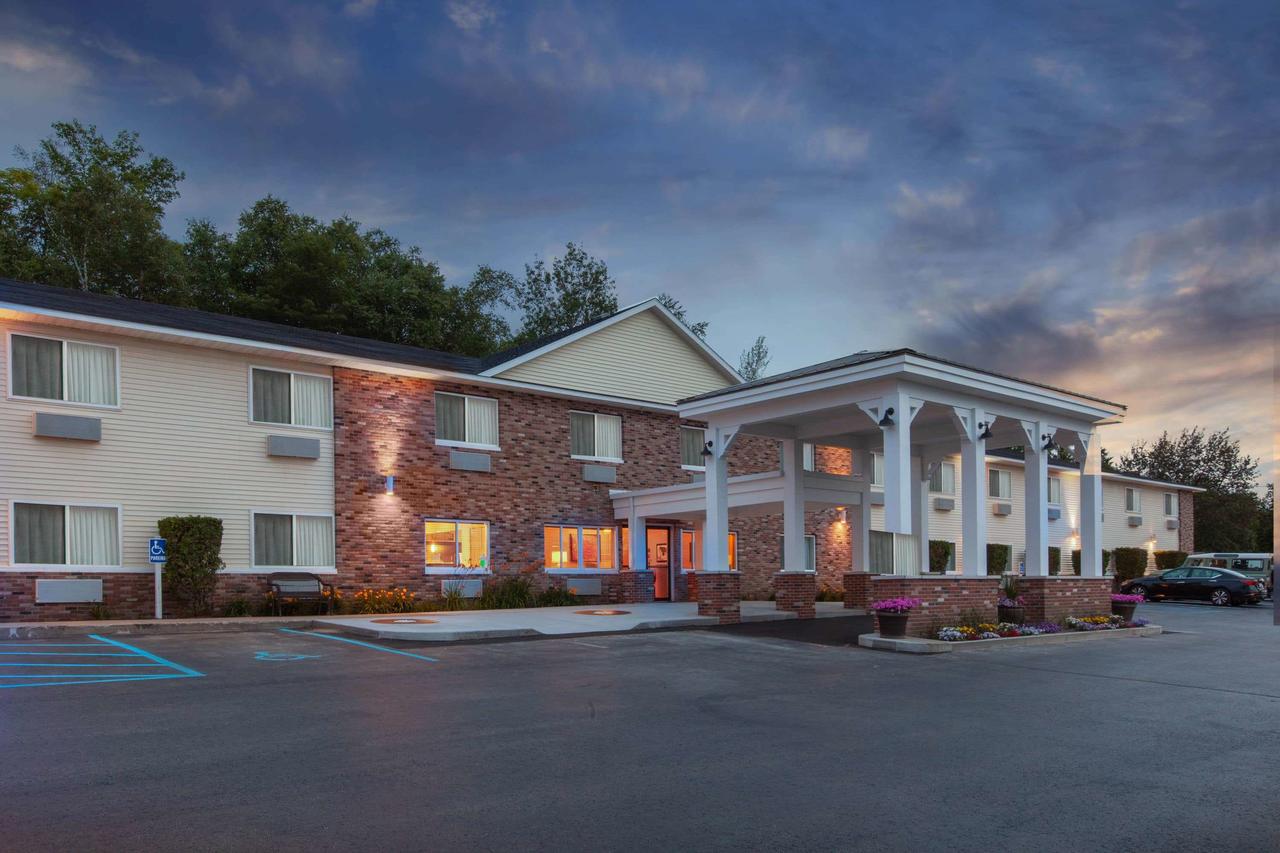 AmericInn By Wyndham Petoskey - thumb 15