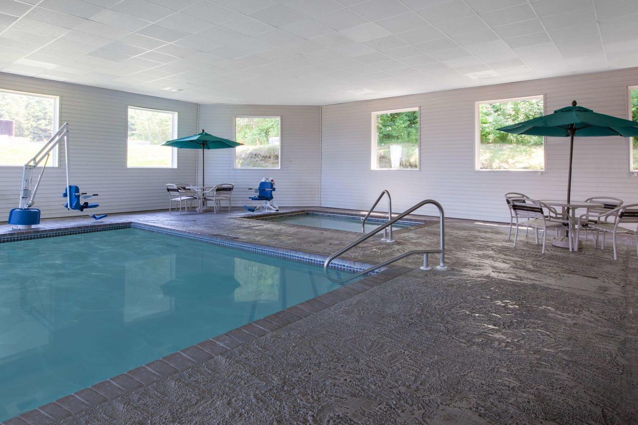 AmericInn By Wyndham Petoskey - thumb 17