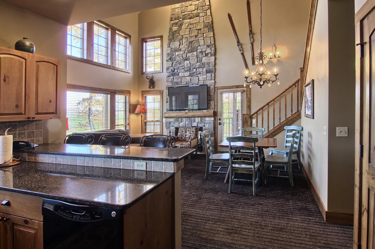 7317 Creekside Condo - thumb 20