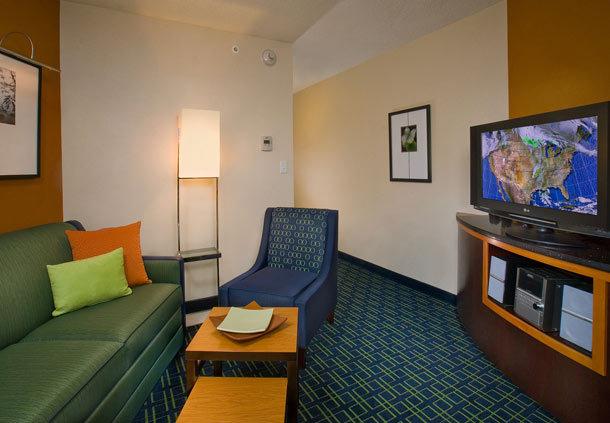Fairfield Inn And Suites Flint Fenton - thumb 9