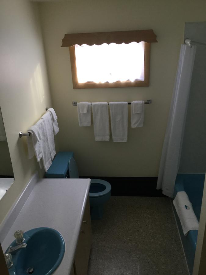 Cedars Motel - thumb 35